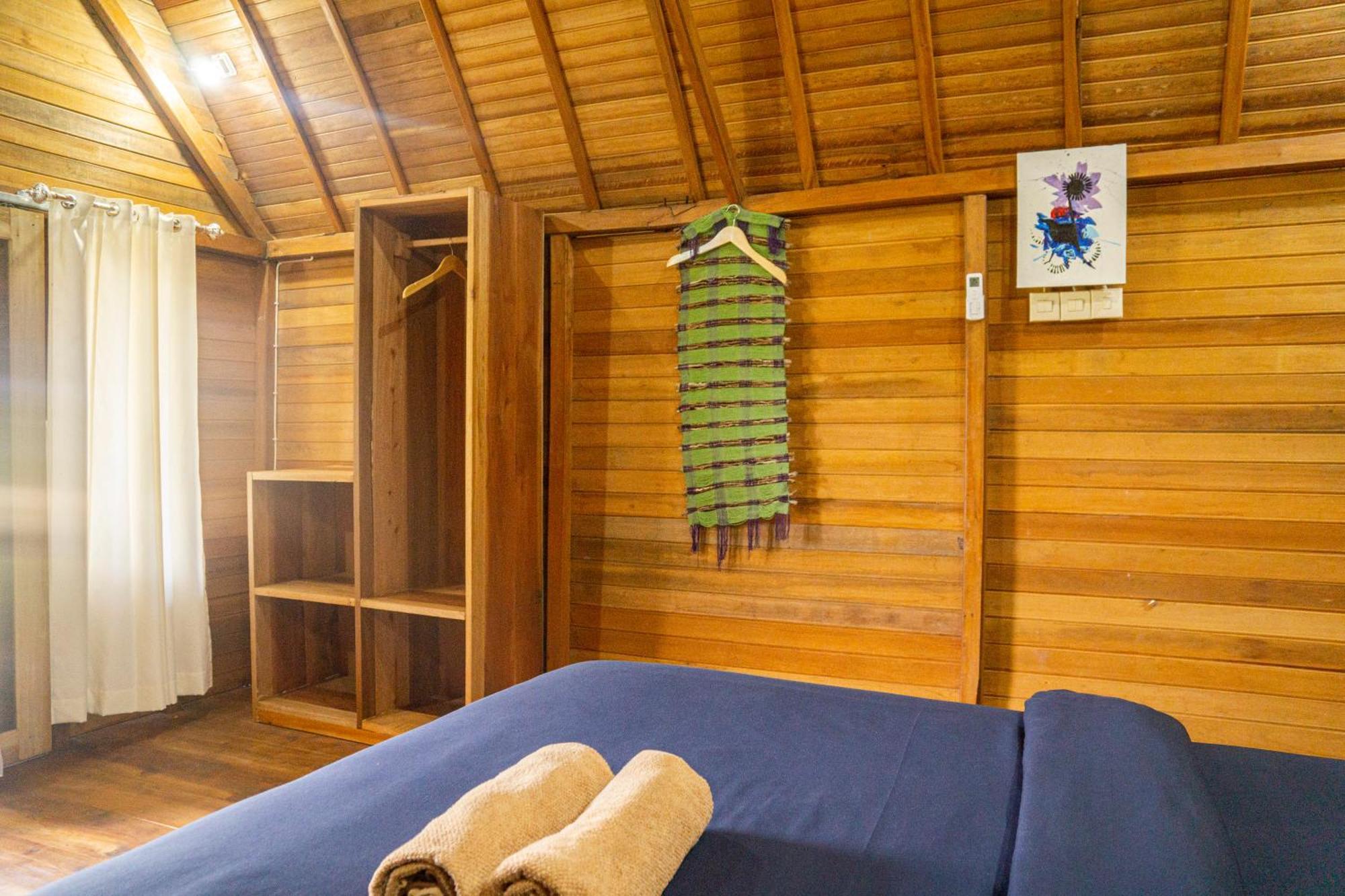 Aranka Tempasan Vila Sangyang Exterior foto