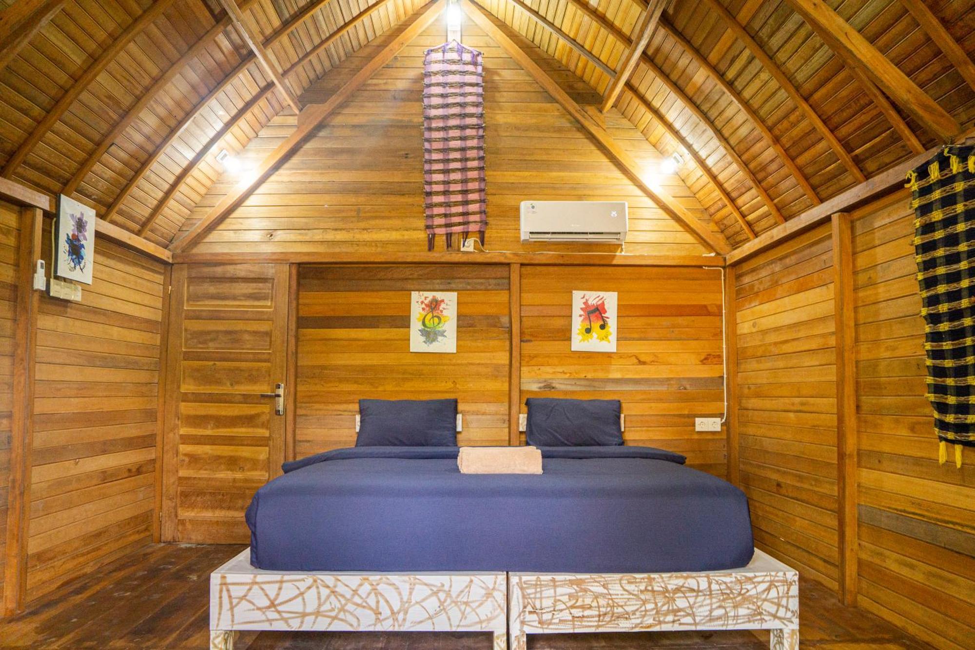 Aranka Tempasan Vila Sangyang Exterior foto